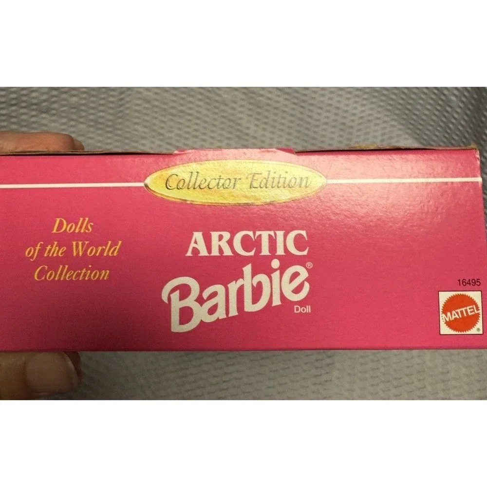 Vintage 1996 Collector Edition‎ Arctic Barbie # 16495 New in Original Box